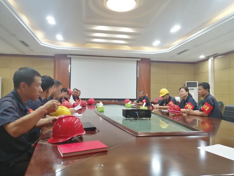 公司開(kāi)展安全隱患落實(shí)情況專項(xiàng)檢查1.jpg 公司開(kāi)展安全隱患落實(shí)情況專項(xiàng)檢查1.jpg