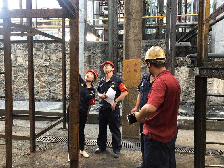 公司開(kāi)展安全隱患落實(shí)情況專項(xiàng)檢查2.jpg 公司開(kāi)展安全隱患落實(shí)情況專項(xiàng)檢查2.jpg