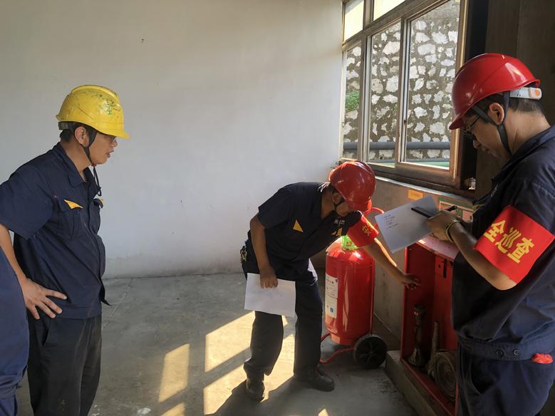 公司開(kāi)展安全隱患落實(shí)情況專項(xiàng)檢查4.jpg 公司開(kāi)展安全隱患落實(shí)情況專項(xiàng)檢查4.jpg